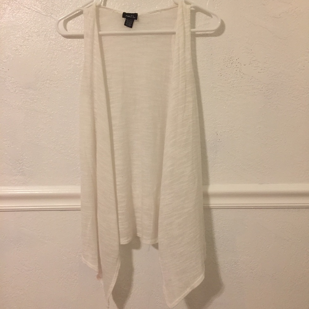 rue21 sleeveless cardigan.
